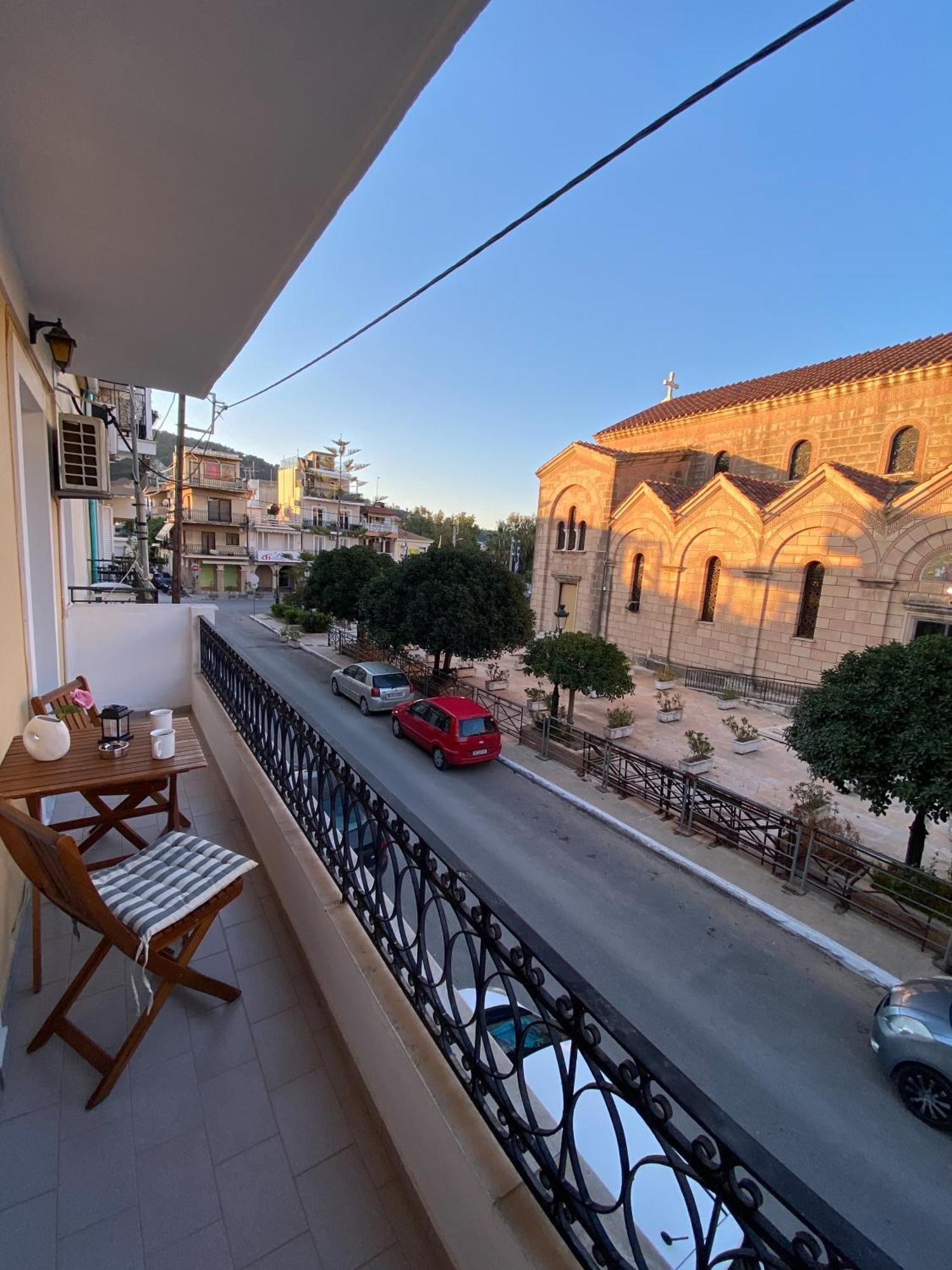 Port House Apartment Zakynthos Town Exterior photo